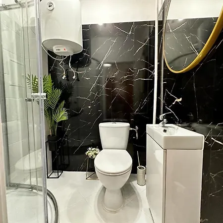 Hotel Apartament - Wojska Polskiego 110 Lodž