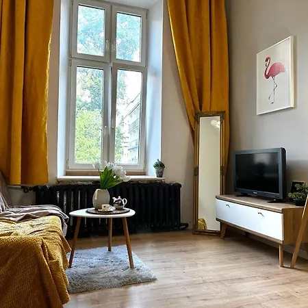 Hotel Apartament - Wojska Polskiego 110 Lodž